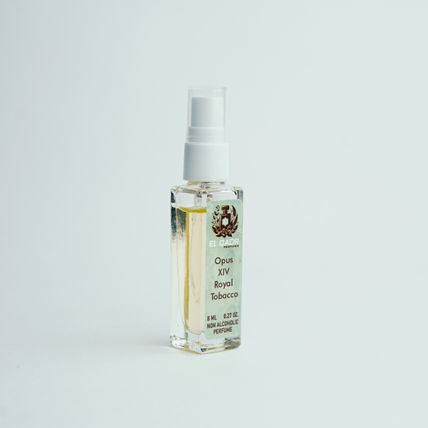 Opus XIV Royal Tobacco 8ml side look